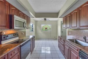 1200 SW 130th Ave APT 312G, Pembroke Pines, FL 33027, Sold 12/23/24