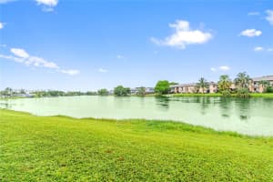 6745 NW 169th St #13G, Hialeah, FL 33015, Sold 12/04/24
