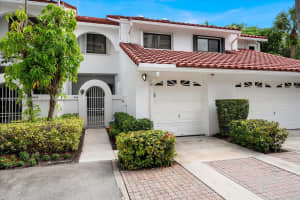 3602 Yacht Club Dr #405, Miami, FL 33180, - MLS#A11650781
