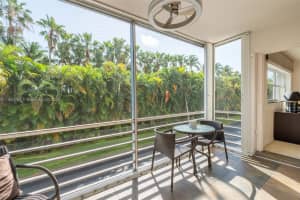 400 NE 14th Ave APT 217, Hallandale Beach, FL 33009, Sold 10/31/24