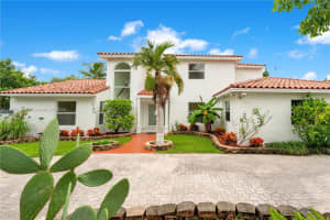 7740 SW 168th St, Palmetto Bay, FL 33157, Sold 03/14/25