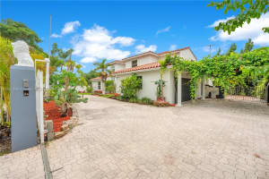 7740 SW 168th St, Palmetto Bay, FL 33157, Sold 03/14/25
