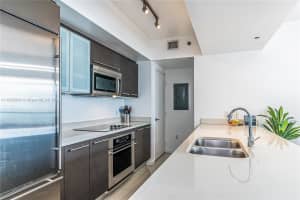 55 SE 6th St APT 4005, Miami, FL 33131, Sold 07/17/25