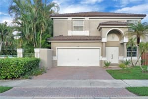 2091 NW 98th Way, Pembroke Pines, FL 33024, Sold 10/08/24