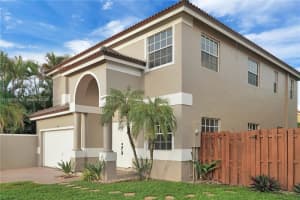 2091 NW 98th Way, Pembroke Pines, FL 33024, Sold 10/08/24