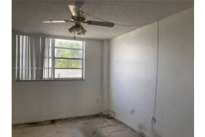 14180 SW 84th St APT 302G, Miami, FL 33183, Sold 04/02/25