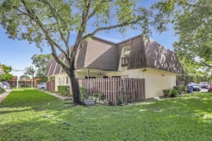 7813 Tam Oshanter Blvd, North Lauderdale, FL 33068, Sold 12/02/24