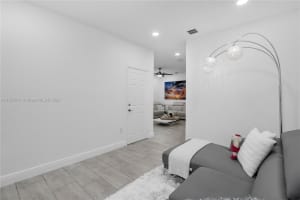 3325 SE 1st St, Homestead, FL 33033, Sold 10/18/24