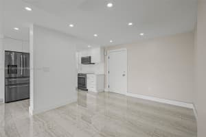 6950 W 6th Ave APT 210, Hialeah, FL 33014, Sold 11/26/24