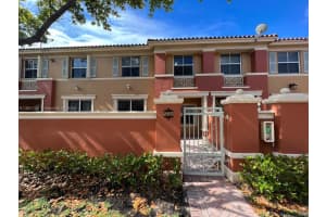 11411 NW 60th St APT 285, Doral, FL 33178, Sold 10/21/24