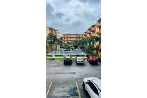 1900 W 54th St APT 114, Hialeah, FL 33012, Sold 03/14/25