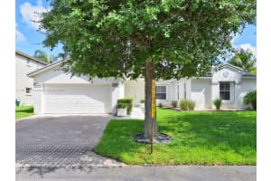 4763 NW 14th Dr, Coconut Creek, FL 33063, Sold 11/12/24
