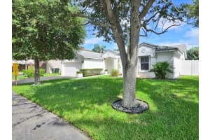 4763 NW 14th Dr, Coconut Creek, FL 33063, Sold 11/12/24
