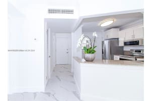 1680 NE 191st St Apt 305-2, Miami, FL 33179, - MLS#A11651324