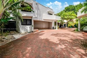 3122 Mary St, Coconut Grove, FL 33133, Sold 10/04/24