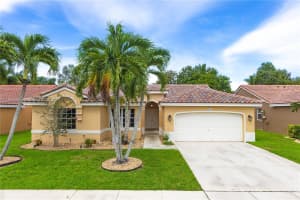 402 SW 200th Terrace, Pembroke Pines, FL 33029, Sold 12/24/24