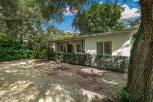 5741 SW 56th St, Miami, FL 33155, Sold 10/15/24