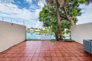 7710 SW 103rd Pl, Miami, FL 33173, Sold 12/03/24