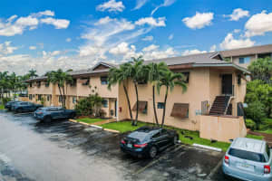 6850 NW 173rd Dr APT 108, Hialeah, FL 33015, Sold 11/21/24