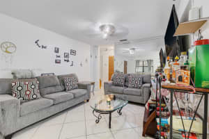 6850 NW 173rd Dr APT 108, Hialeah, FL 33015, Sold 11/21/24