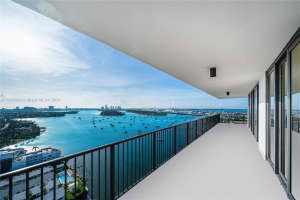 1000 Venetian Way APT 2201, Miami Beach, FL 33139, Sold 01/30/25