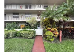 25 Abbey Ln, Delray Beach, FL 33446, Sold 11/05/24