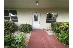 25 Abbey Ln, Delray Beach, FL 33446, Sold 11/05/24