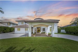 11255 SW 29th St, Miami, FL 33165, Sold 10/30/24