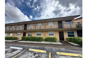 5461 W 24th Ave 61, Hialeah