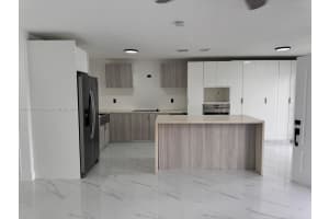 5527 NW 194th Cir Terrace, Miami Gardens, FL 33055, Sold 10/07/24