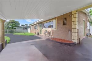 18210 NW 8th Pl, Miami, FL 33169, Sold 10/29/24