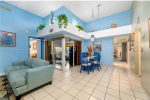 12239 NW 7th St, Miami, FL 33172, Sold 12/19/24