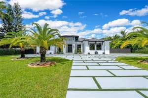250 NW 129th Ave, Miami, FL 33182, Sold 11/12/24
