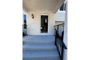 9810 NW 2nd Ct, Plantation, FL 33324, Sold 10/28/24