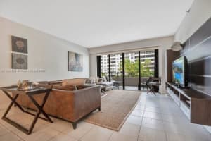 201 Crandon Blvd APT 322, Key Biscayne, FL 33149, Sold 04/24/25