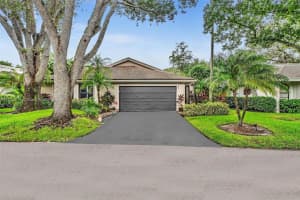 71 Ivy Rd, Hollywood, FL 33021, Sold 10/30/24