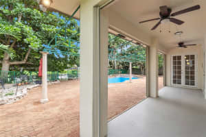 15955 NW 81st Ct, Miami Lakes, FL 33016, Sold 11/01/24