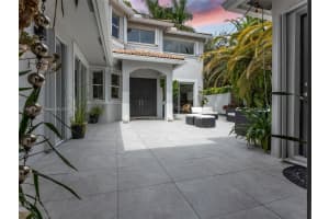 16407 Diamond Head Dr, Weston, FL 33331, Sold 10/17/24