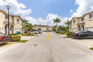 21475 NW 14th Ct, Miami Gardens, FL 33169, Sold 01/30/25