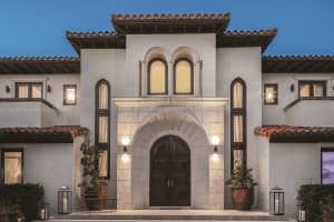 1525 W 24th St, Miami Beach, FL 33140, Sold 04/07/25