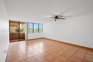 10400 SW 108th Ave APT A208, Miami, FL 33176, Sold 11/15/24