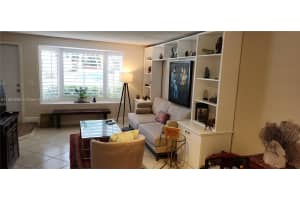 10204 SW 77th Ct, Coral Gables, FL 33156, Sold 10/21/24