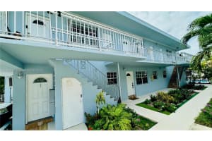 8000 Tatum Waterway Dr APT 1, Miami Beach, FL 33141, - MLS#A11652750