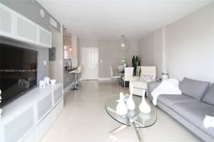 5091 NW 7th St APT 1006, Miami, FL 33126, Sold 10/23/24