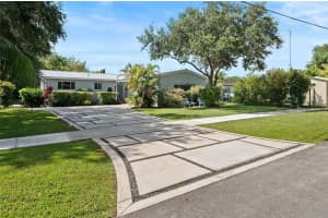 1114 Heron Ave, Miami Springs, FL 33166, Sold 11/07/24