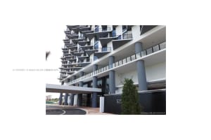 5252 NW 85th Ave #402, Doral, FL 33166, Sold 02/28/25