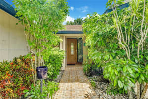 14610 Kirsten Ct, Davie, FL 33325, Sold 01/23/25