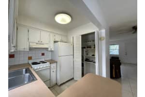 2420 Johnson St APT 203, Hollywood, FL 33020, Sold 12/26/24