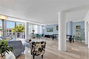 900 Bay Dr APT 125, Miami Beach, FL 33141, - MLS#A11653304