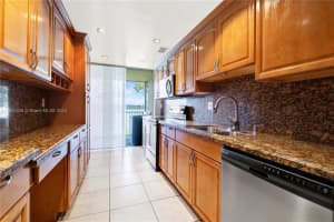 1750 NE 191st St Apt 200-1, Miami, FL 33179, Sold 01/14/25